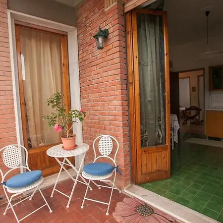 Alle Spalle Cinque Terre Apartment Ricco del Golfo di Spezia
